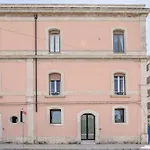 Eos - Elegants Apartments & Suites